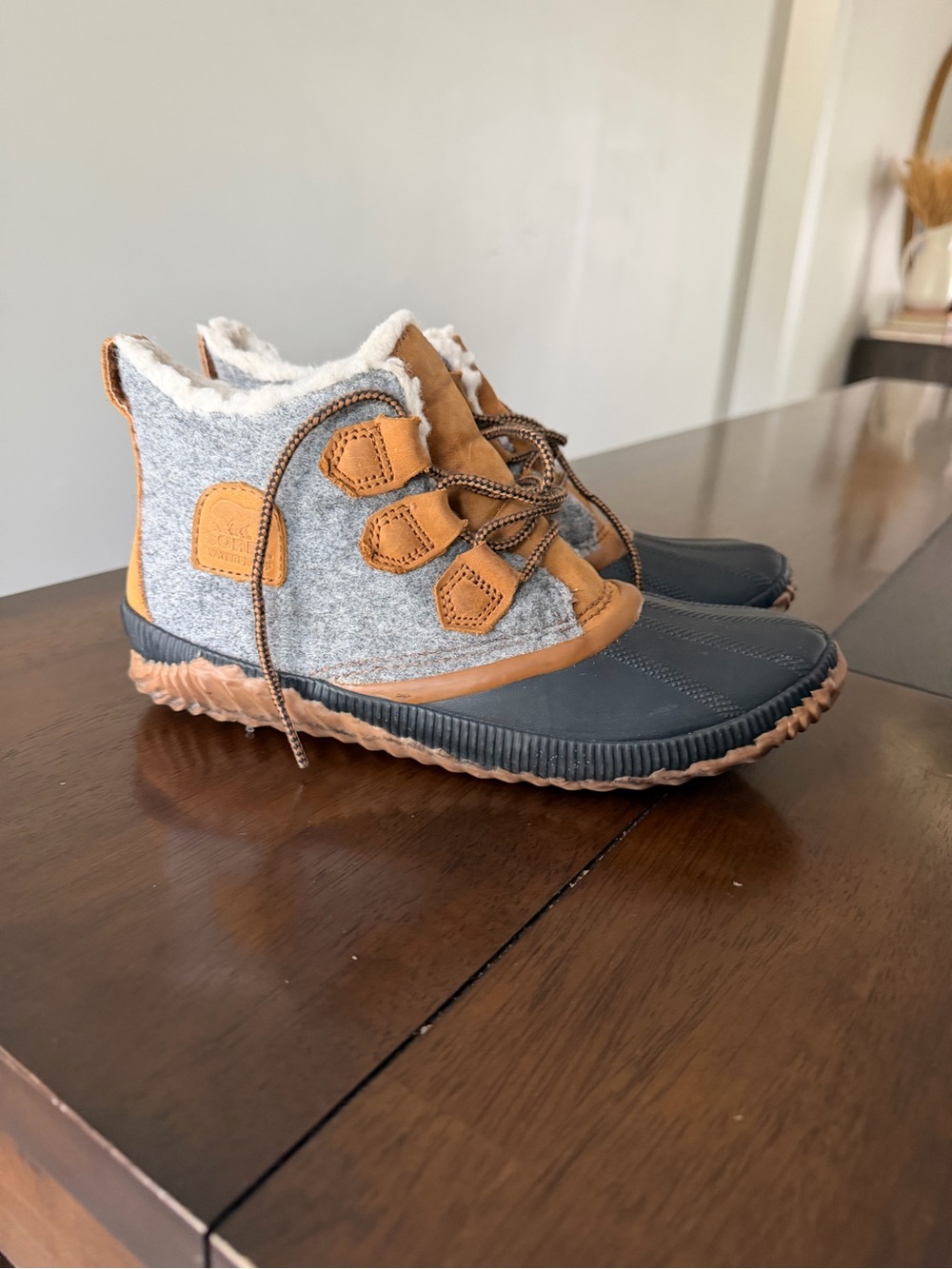 Sorel womens Gray and Tan Duck Boots